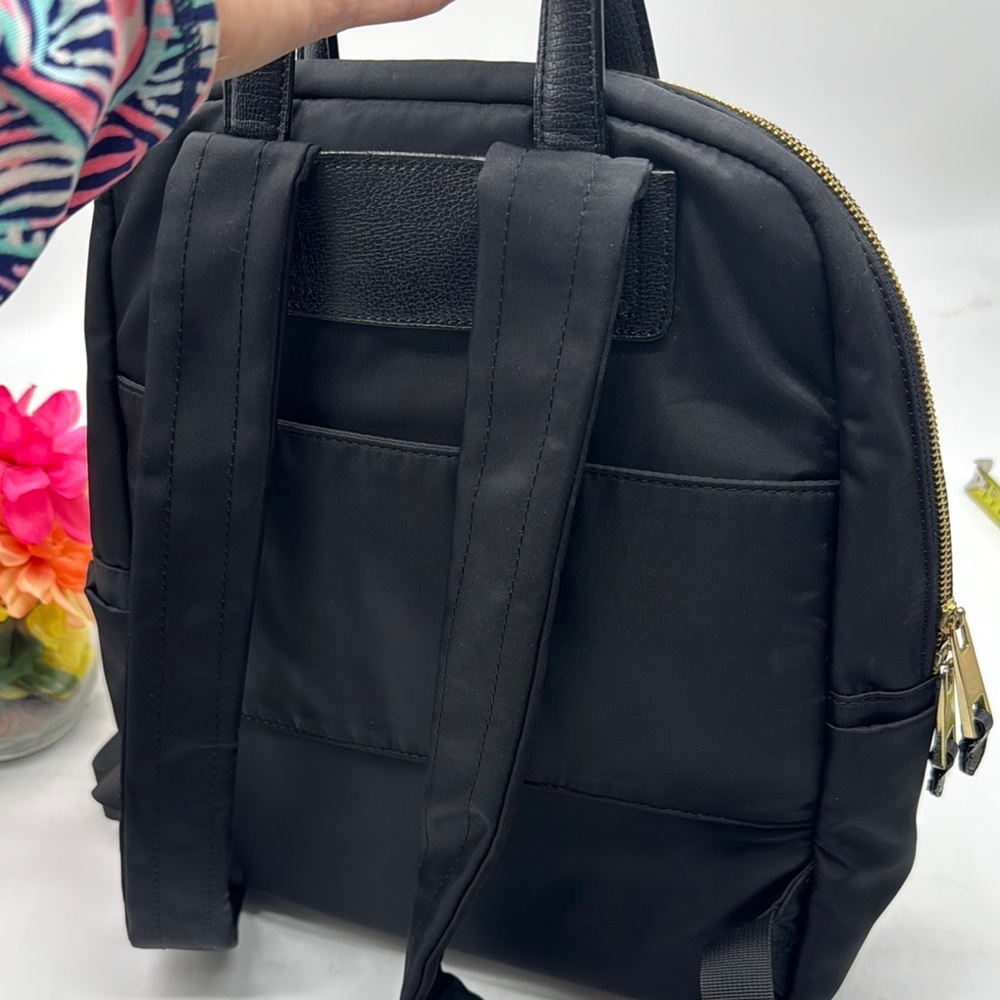 Travanti Black Nylon Lightweight Travel Computer Backpack TOT7890B - Picture 4 of 13